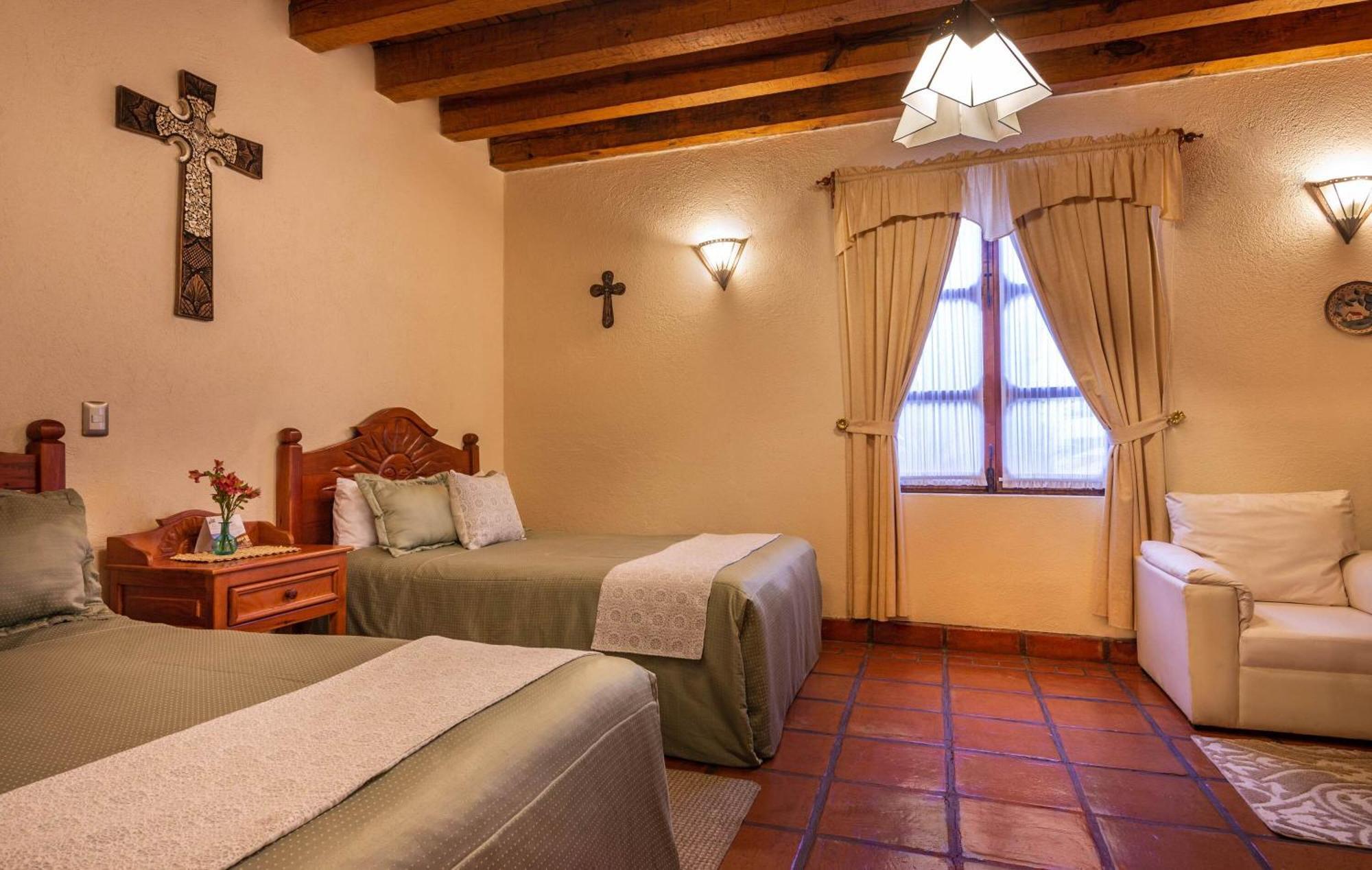 Hotel Pueblo Magico Patzcuaro Luaran gambar