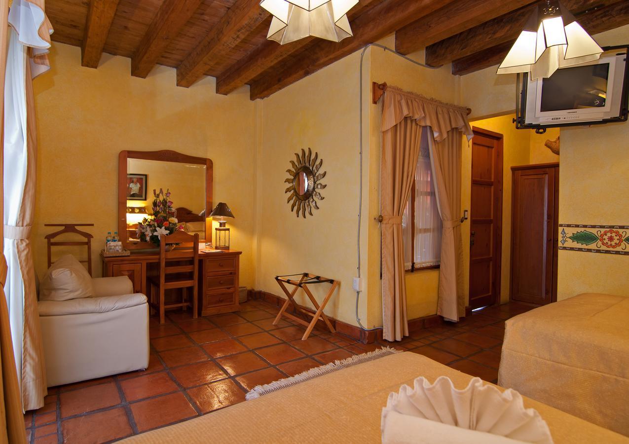 Hotel Pueblo Magico Patzcuaro Luaran gambar